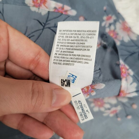 AEO Chiffon Floral Blouse - Picture 11 of 13